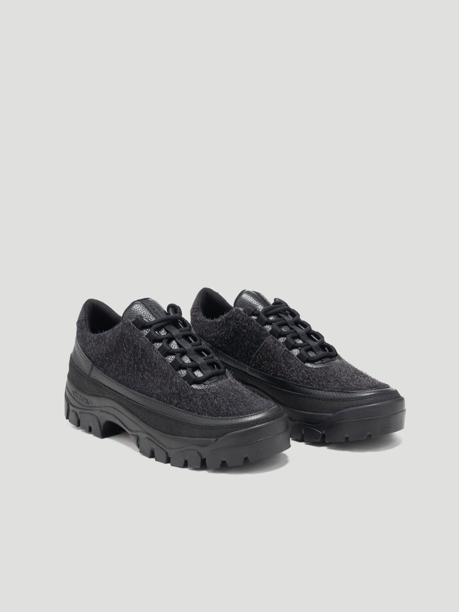 Easy Hiker Hairy Suede Iron